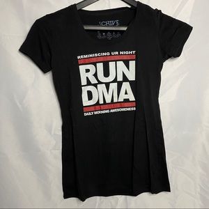 TheCHIVE Run DMA Women’s tee